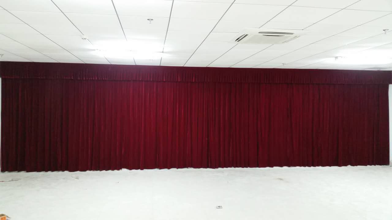 濟南舞台幕布,電動幕布價格,電動幕布批發 濟南舞台幕布,電動幕布價格,電動幕布批發